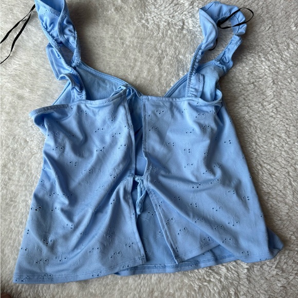 H&M Backless Cute Baby Blue Bow Top - Picture 3 of 3